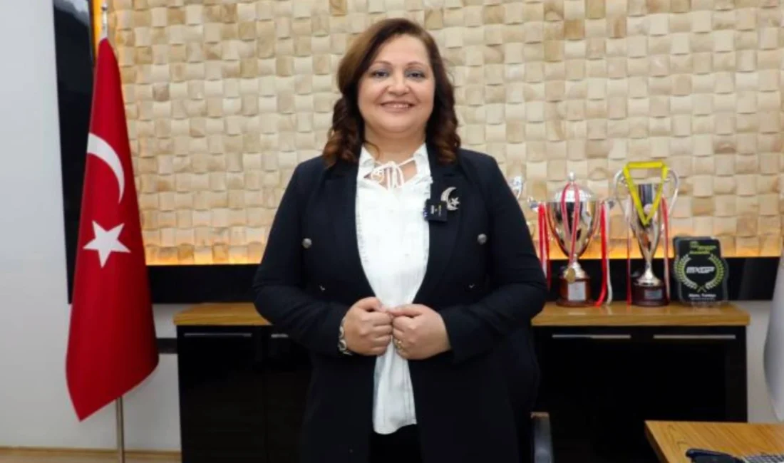 Afyonkarahisar Belediye Başkanı Burcu Köksal, Cumhuriyet Halk Partisi'nden (CHP) ayrılarak