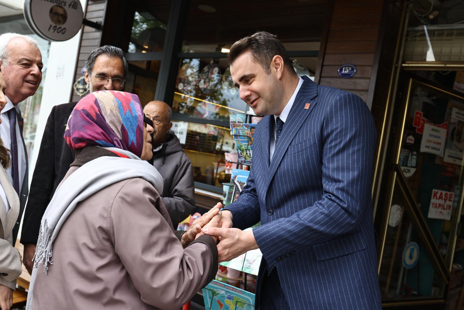 CHP'li Güç'ten AK Parti'ye esnaf kürsüsü yanıtı: "Halkın gündemi rant değil, geçim!"
