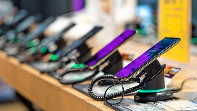Ticaret Bakanlığı, akıllı telefon satışlarını canlandıracak kritik bir düzenleme için