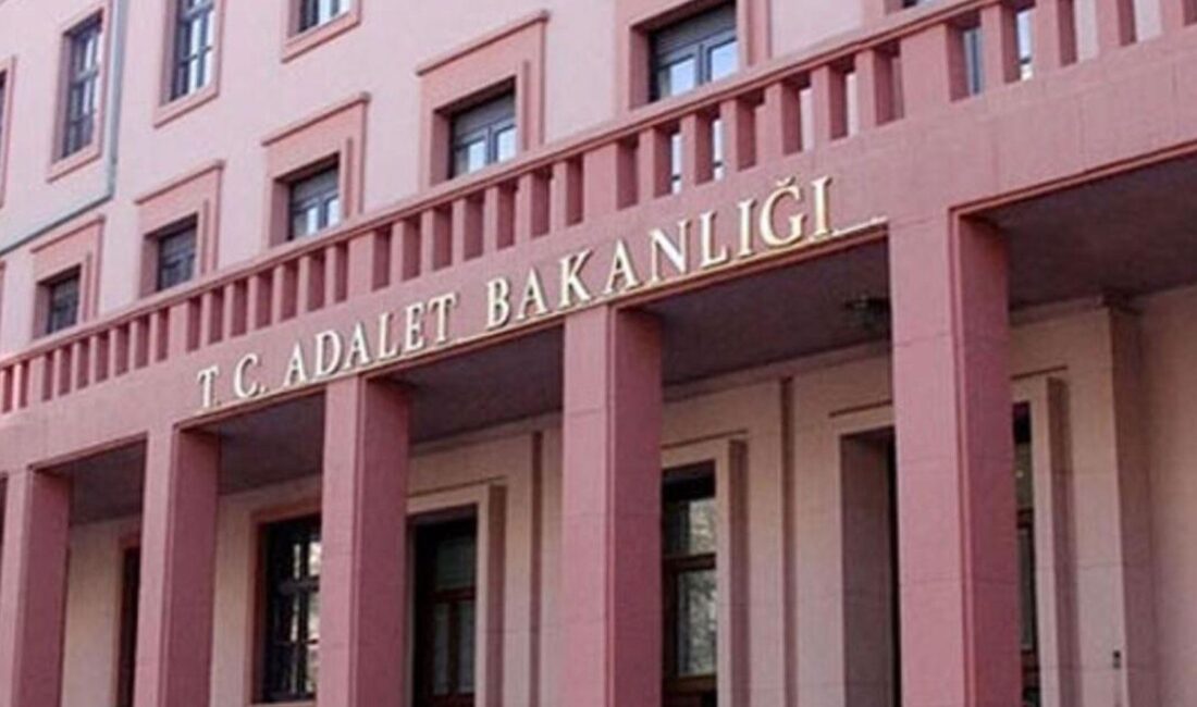 CHP İletişim, Adalet Bakanlığı basın grubuna ait olduğu iddia edilen