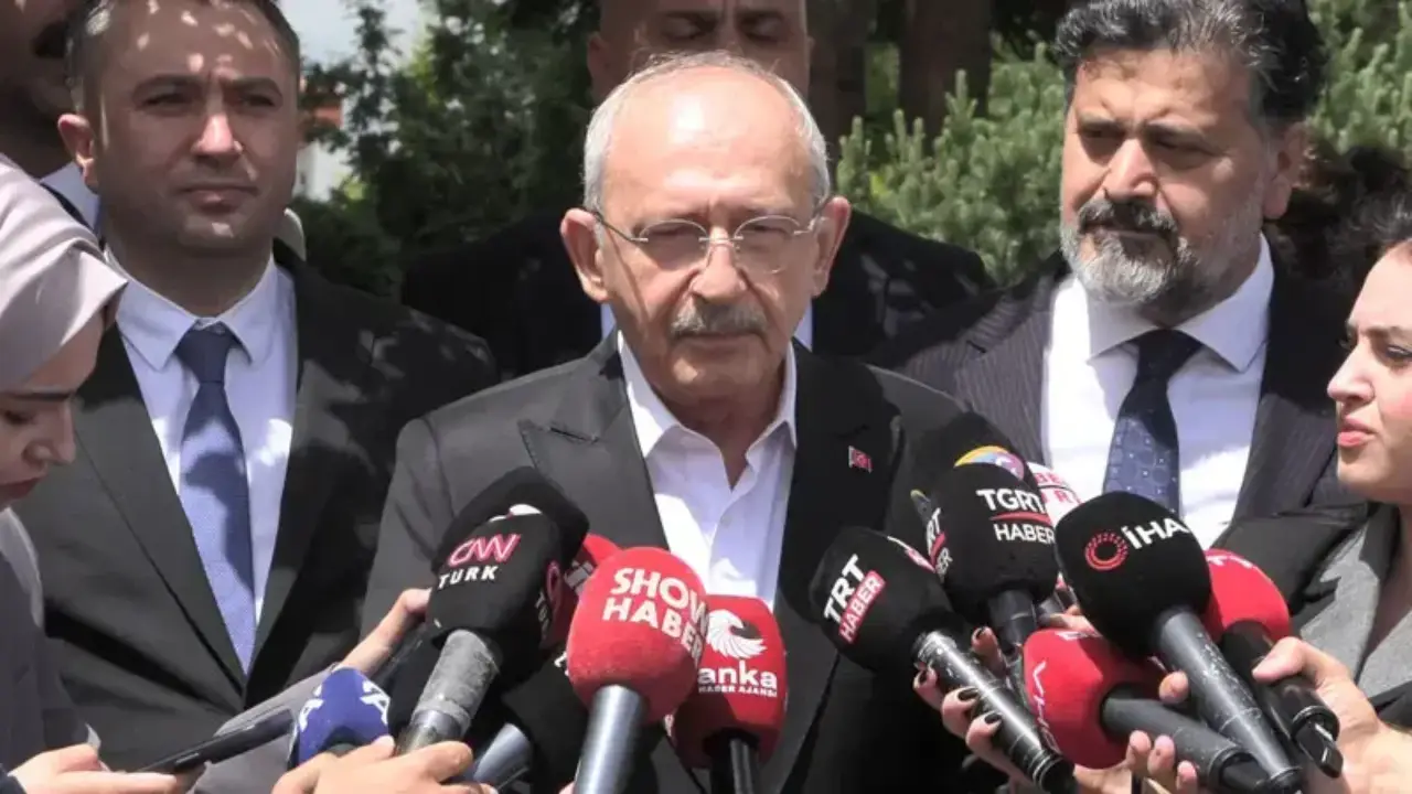 Kemal Kılıçdaroğlu’nun, genel merkezin tahliyesi için polis müdahalesi talep etmesinin