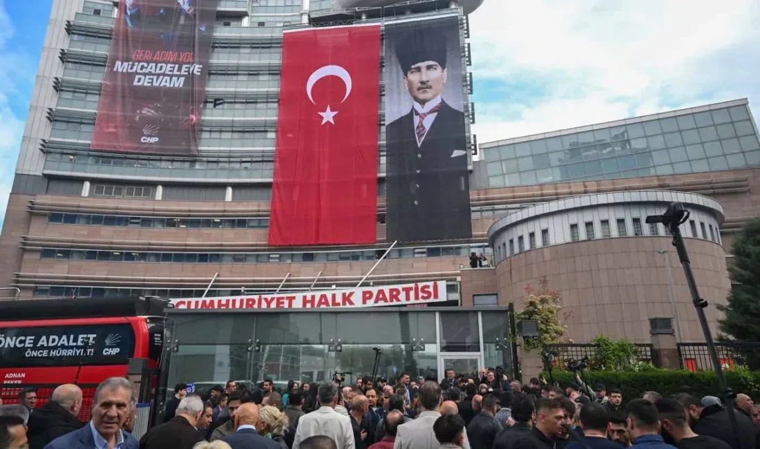 Kemal Kılıçdaroğlu’nun çalışma ekibi, genel merkez çalışanlarını arayarak binayı acilen