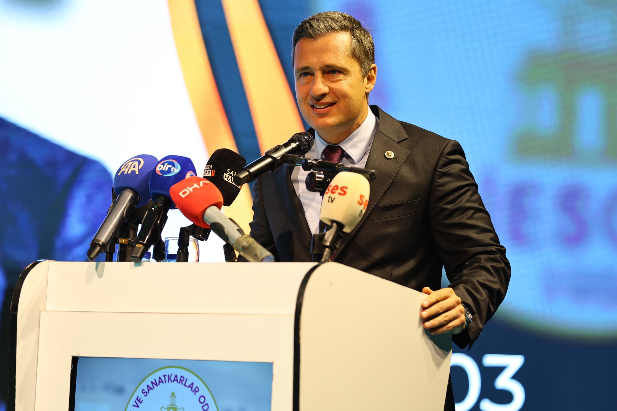 CHP'li Yücel'den AK Parti'ye: 'Burası siyasi propaganda yeri değil'