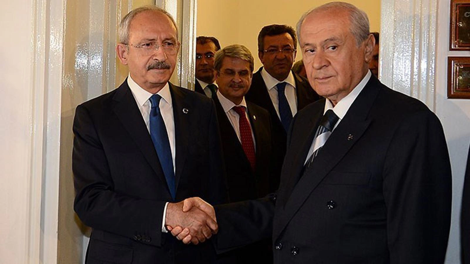Bahçeli’den CHP’ye 4 maddelik “Arınma” paketi: Büyük Kongre için o tarihi işaret etti!