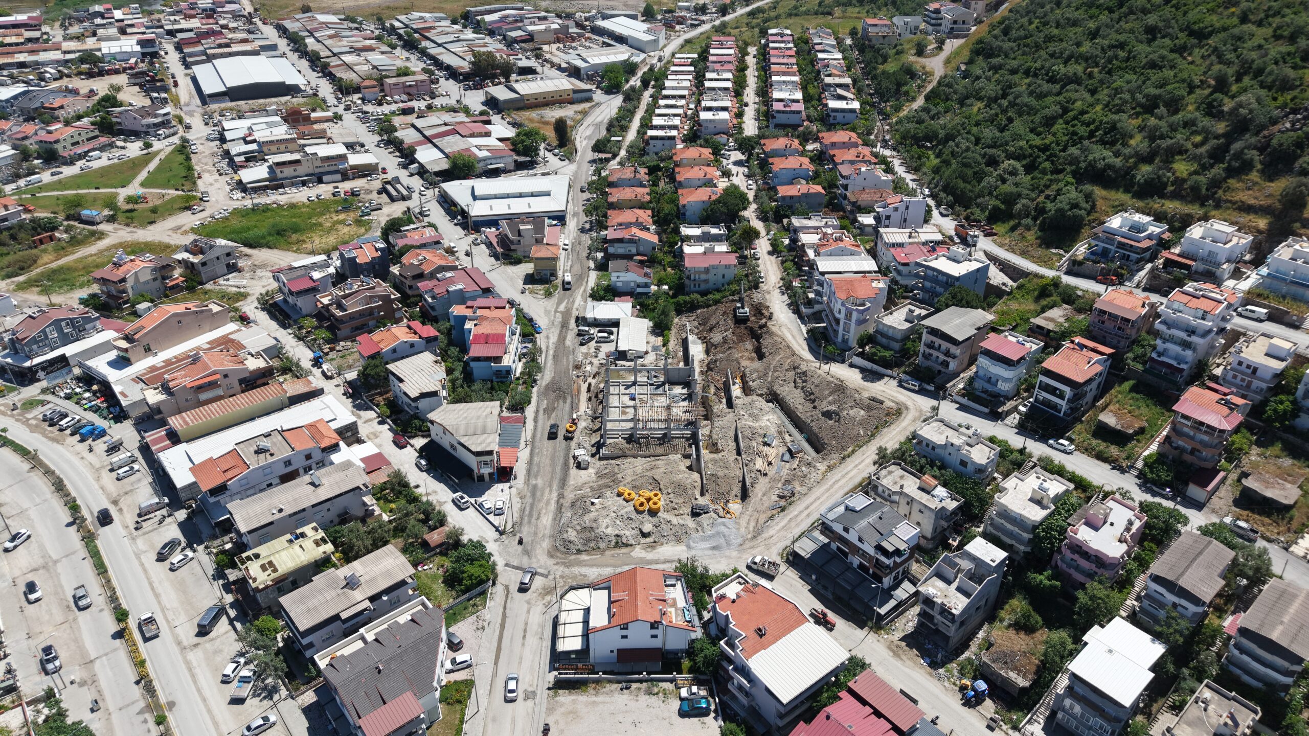 Dikili’ye 68 milyon liralık afet kalkanı: Yeni itfaiye binası hızla yükseliyor! 2 Dikili’ye 68 milyon liralık afet kalkanı: Yeni itfaiye binası hızla yükseliyor!
