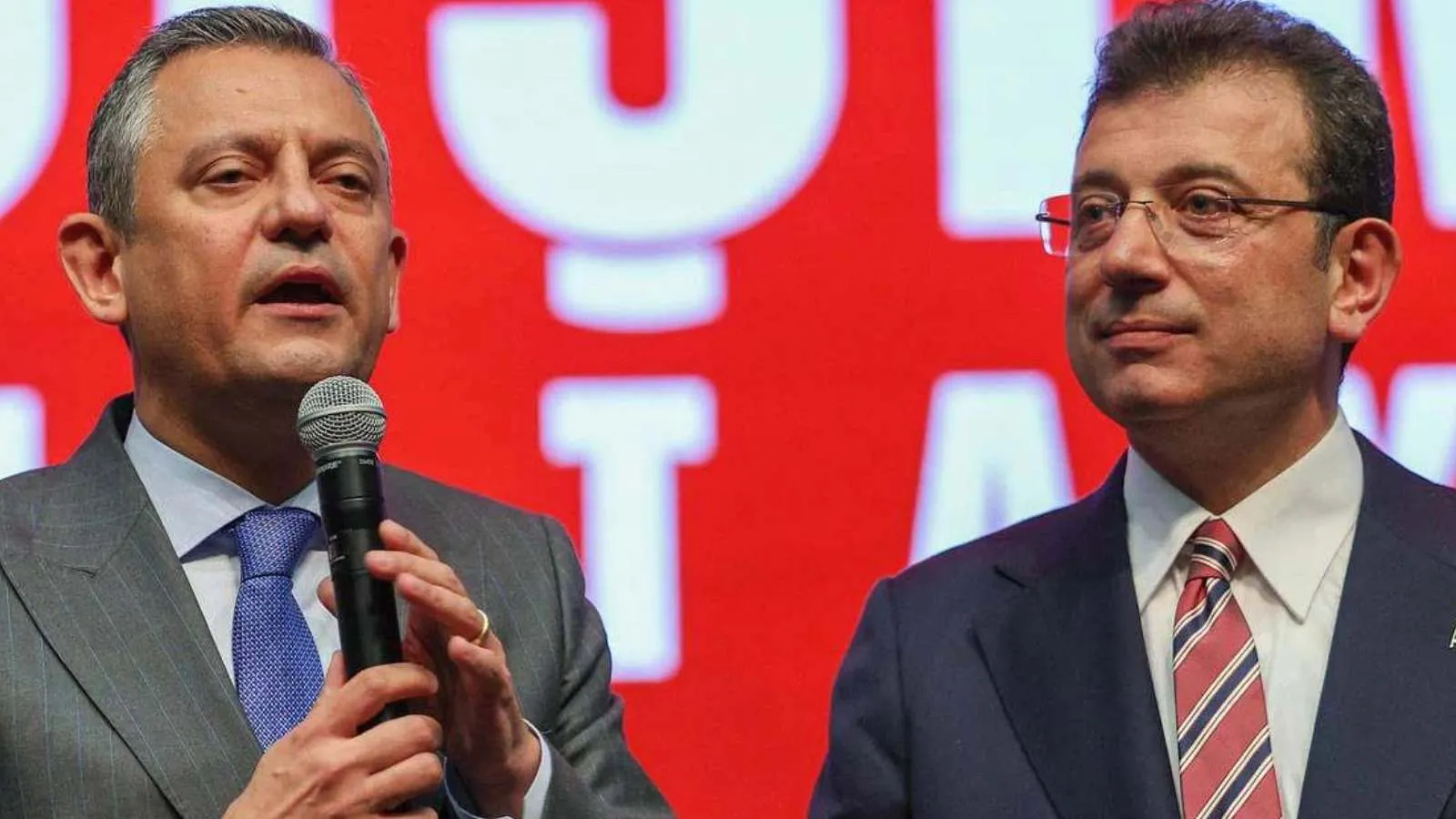 CHP’de bayram buluşması: Özgür Özel'den Ankara'ya çağrı