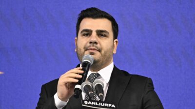 İzmir trafiğinin kalbi İzmir Çevre Yolu hakkında başlayan "özelleştirme" polemiği