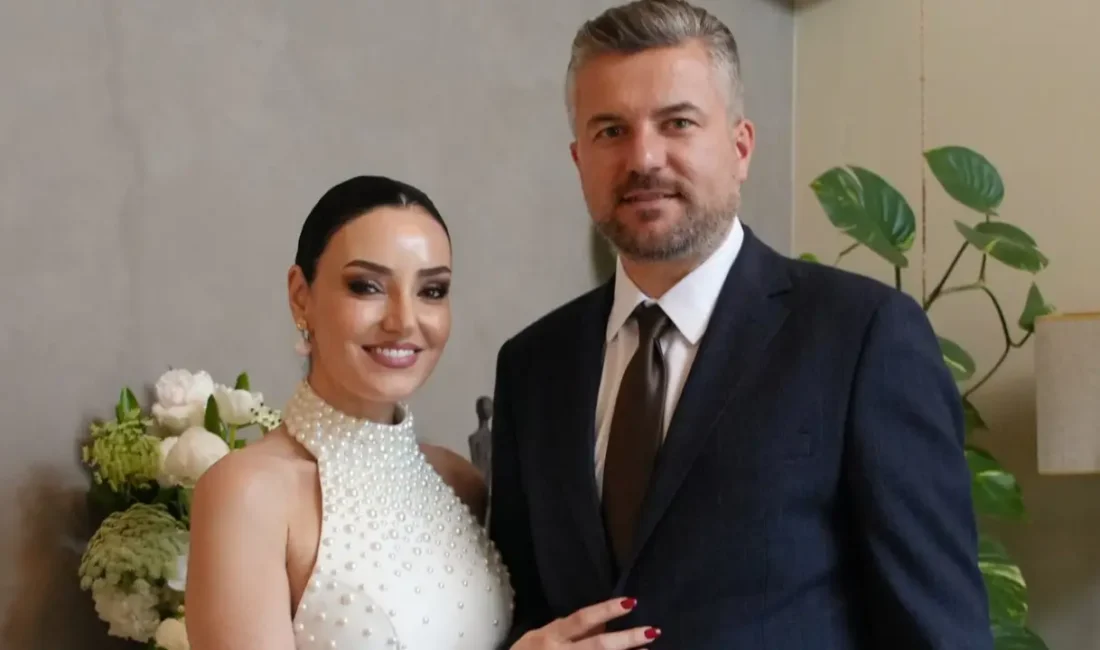 Türk halk müziğinin güçlü sesi Sevcan Orhan ile Buca Belediye