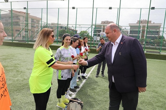 Menderes’in pilatesçilerinde bahar hareketliliği