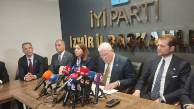 İYİ Parti Genel Başkanı Müsavat Dervişoğlu, muhalefetin şantaj, tehdit ve
