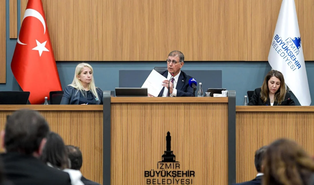 İzmir Büyükşehir Belediye Başkanı Cemil Tugay, belediye bütçesi ve kentsel