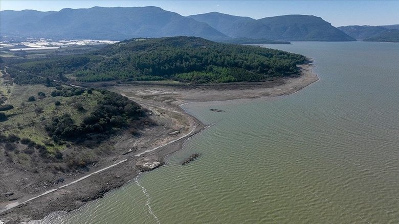 İzmir'de yaz öncesi kuraklık endişesi sürerken İZSU güncel verileri paylaştı.