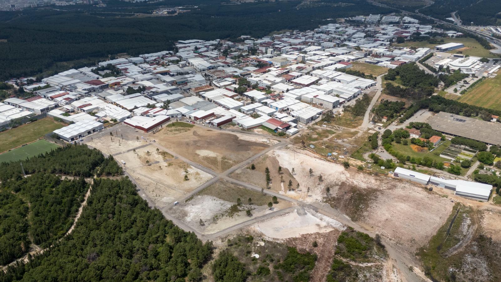 İzmir’de cenazeler artık başka ilçelere taşınmayacak! Merkez ilçeler için dev mezarlık açıldı 2 İzmir’de cenazeler artık başka ilçelere taşınmayacak! Merkez ilçeler için dev mezarlık açıldı