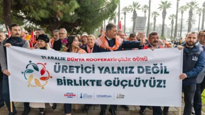 Prof. Dr. Yusuf Kurucu’dan çarpıcı uyarı: "Kırsalda genç kalmadı, kuraklık