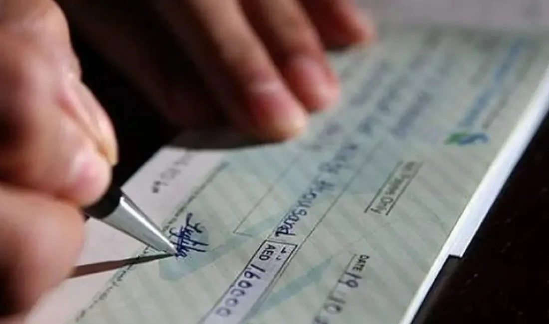 Türkiye Bankalar Birliği Risk Merkezi verilerine göre, İzmir'de karşılıksız çıkan