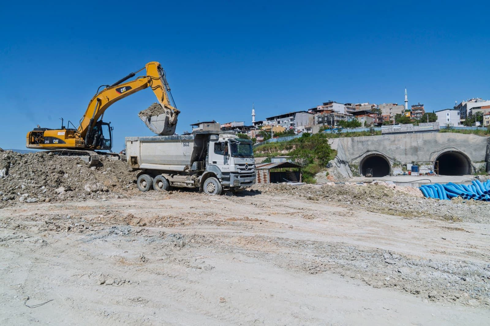 İzmir’in 1 milyar doları masada rehin kaldı! "Kefil istemiyoruz, sadece imza atın"