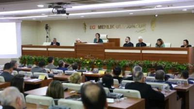 Karabağlar Belediyesi CHP’li Meclis Üyesi Kadir Dalgıç, Cumhurbaşkanı Erdoğan’a yönelik