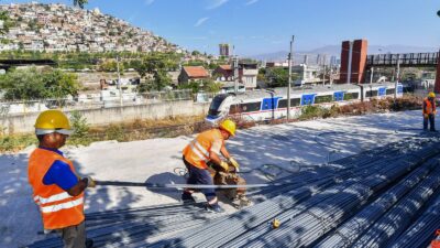 İzmir Büyükşehir Belediye Meclisi’nde gündeme gelen ulaşım yatırımları kapsamında Katip