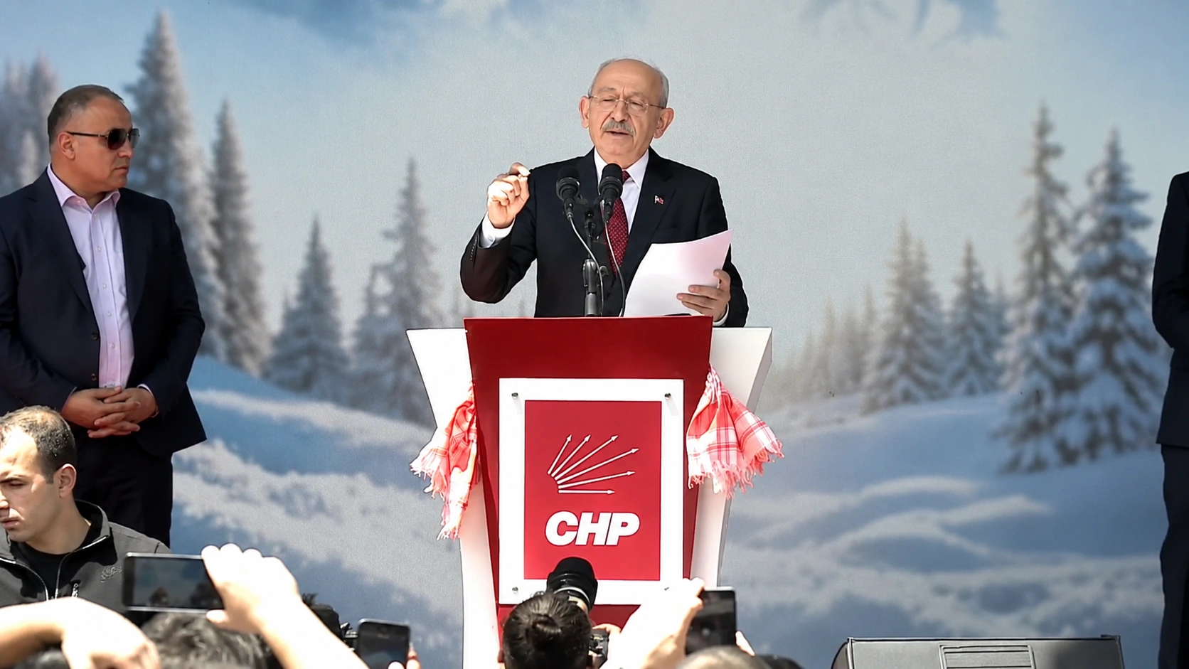 Kemal Kılıçdaroğlu, CHP Genel Merkezi'nden seslendi: "Kurultay şaibeli, hesap soracağım"