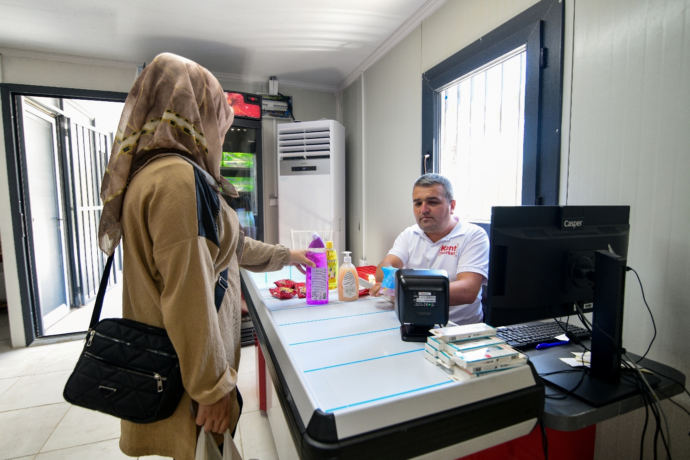 Başkan Ömer Eşki duyurdu: Bornova'da Kent Market kartlarına bayram ayarı!