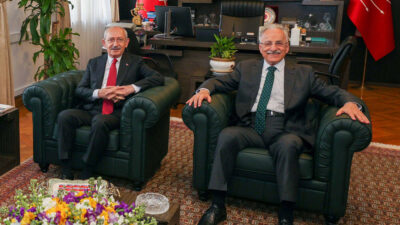 Eski CHP Genel Başkanı Murat Karayalçın, "mutlak butlan" kararı sonrası