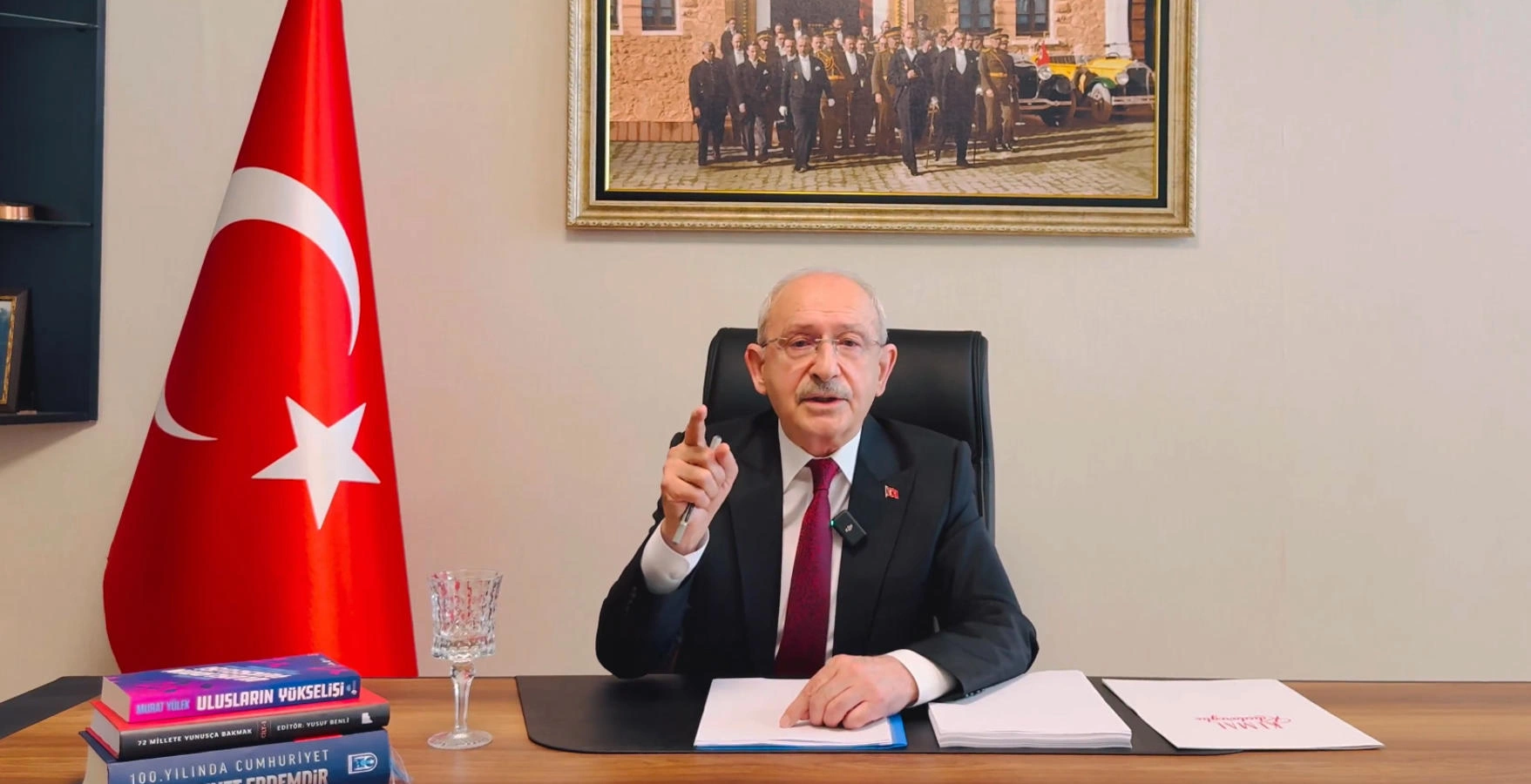Kemal Kılıçdaroğlu üç ismi azletti