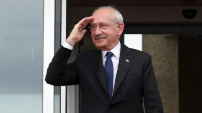 Mahkeme kararıyla yeniden CHP Genel Başkanlığı görevine getirilen Kemal Kılıçdaroğlu’nun