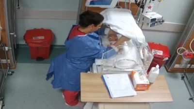 Kahramanmaraş'ta yenidoğan ünitesinde Deniz Esin bebeğe şiddet uygulamakla suçlanan hemşire