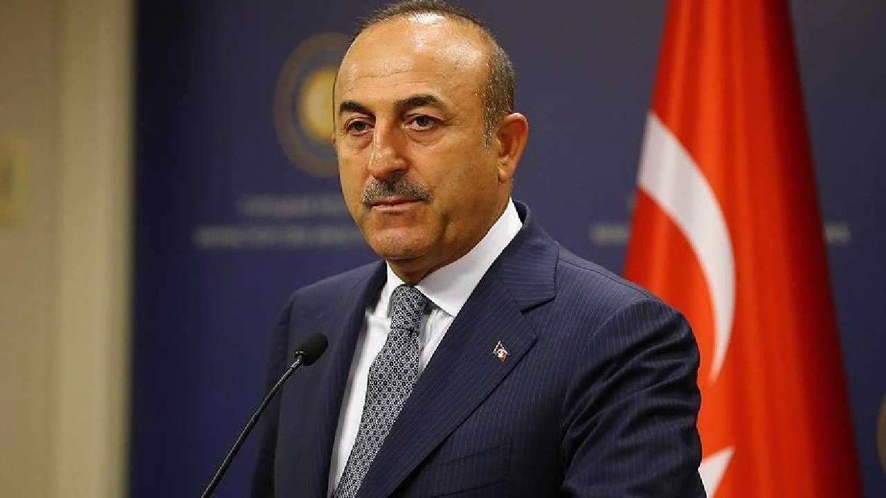 Eski Dışişleri Bakanı Mevlüt Çavuşoğlu ile Alanyaspor Başkanı Hasan Çavuşoğlu'nun