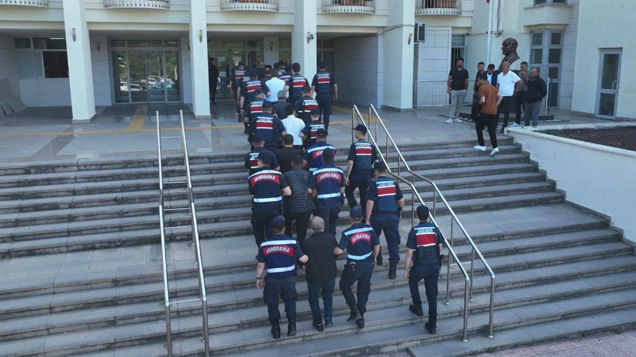 Bodrum Cumhuriyet Başsavcılığı koordinesinde Muğla, Adana ve Şanlıurfa’da düzenlenen eş