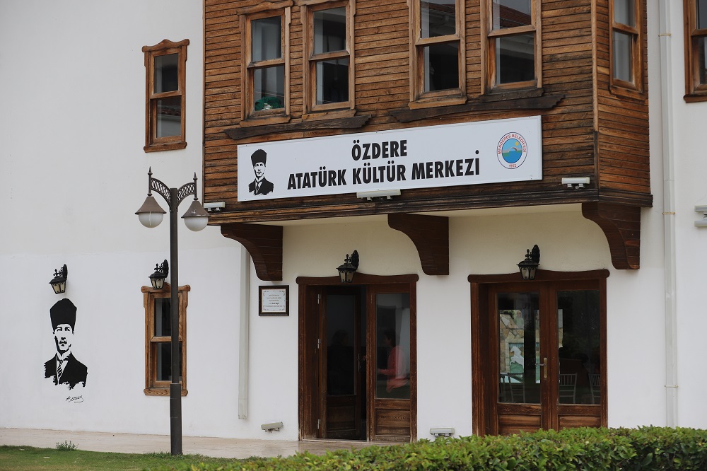 Türk sanat müziğine ilginiz varsa bu fırsatı kaçırmayın! 

Menderes Belediyesi’nin