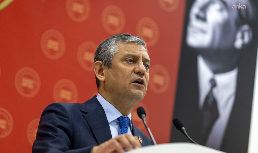 CHP Genel Başkanı Özgür Özel, Sözcü TV’de katıldığı canlı yayında