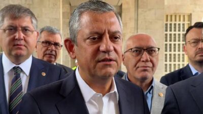 CHP'de yaşanan idari yetki krizinin gölgesinde, Özgür Özel başkanlığındaki parlamento