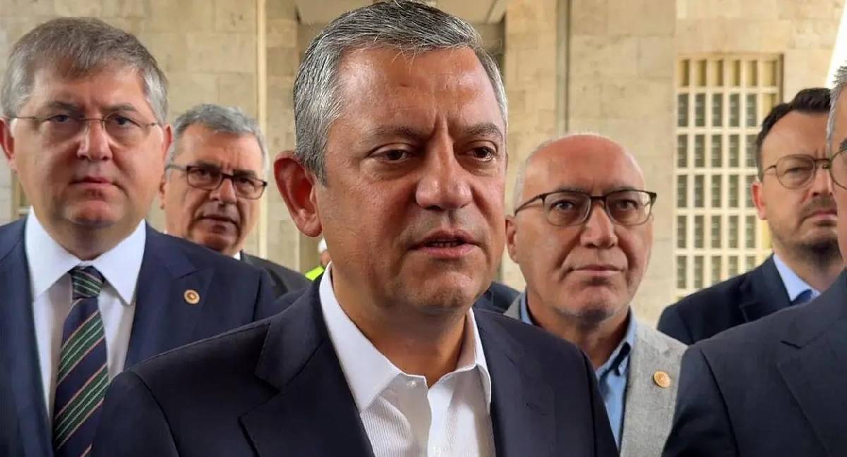 Özel cephesinden bayramlaşma mesaisi: 14 partiyle bayramlaşılacak