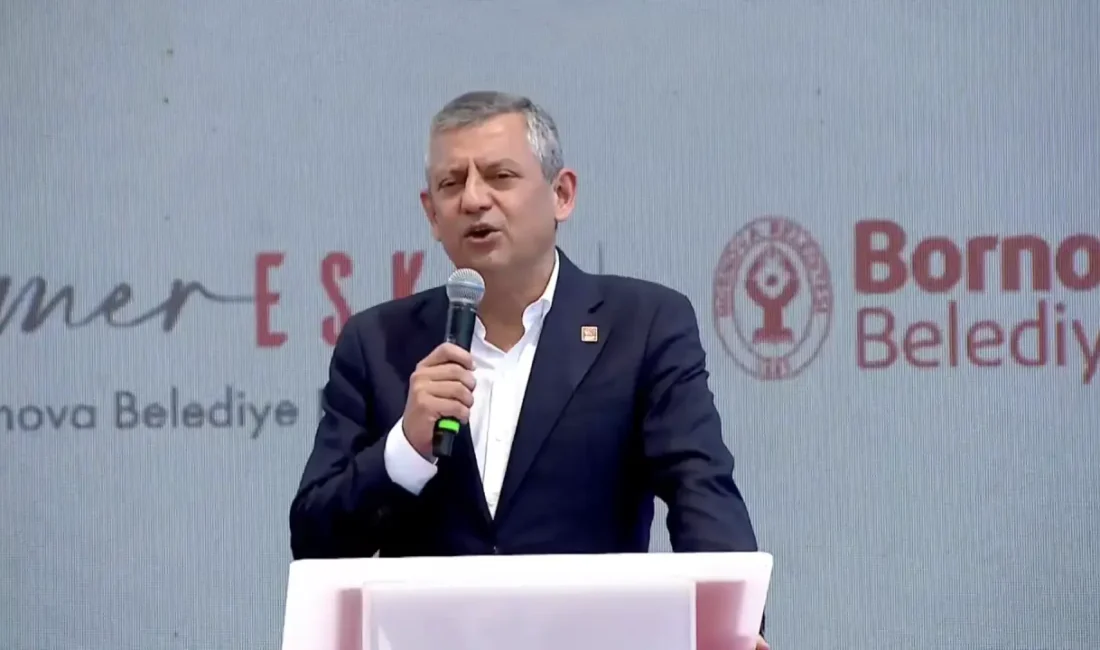 CHP Genel Başkanı Özgür Özel, İzmir'deki toplu açılış töreninde Çeşme