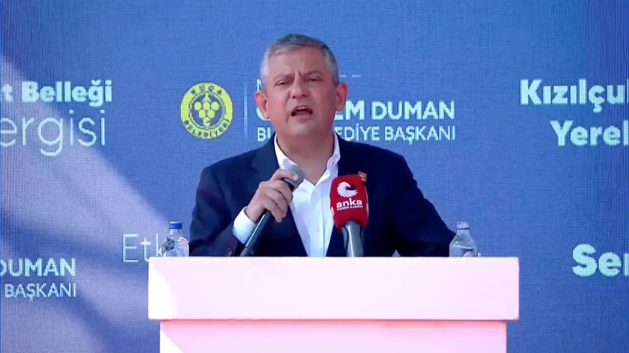 Özgür Özel Buca'da açıkladı: İzmir başarısının sırrı 3 anahtar
