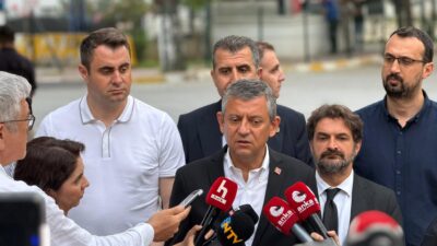 Kemal Kılıçdaroğlu'nun "grup toplantılarını durdurma" talimatına İzmir'den yanıt veren Özgür