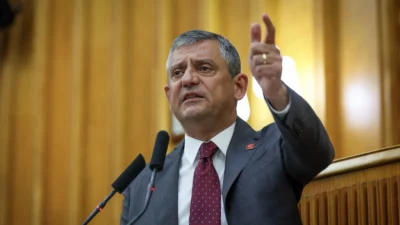 CHP Genel Başkanı Özgür Özel, muhalefete yönelik soruşturma süreçlerine dair