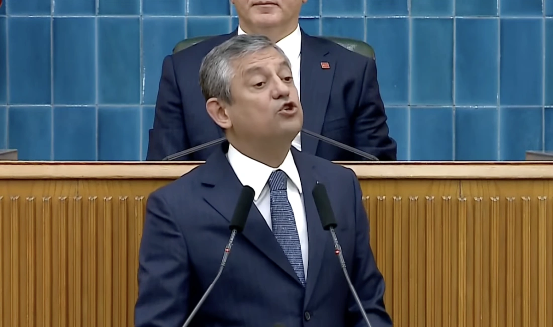 DEMOKRAT GÜNDEM-CANLI ANLATIM-CHP Genel Başkanı Özgür Özel, asgari ücret ve
