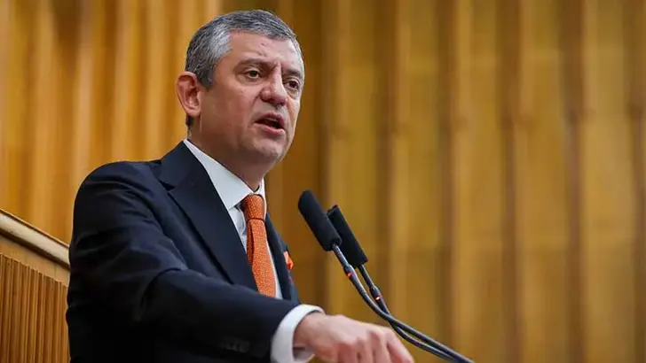 CHP Genel Başkanı Özgür Özel, selefi Kemal Kılıçdaroğlu’nun "arınma" temalı