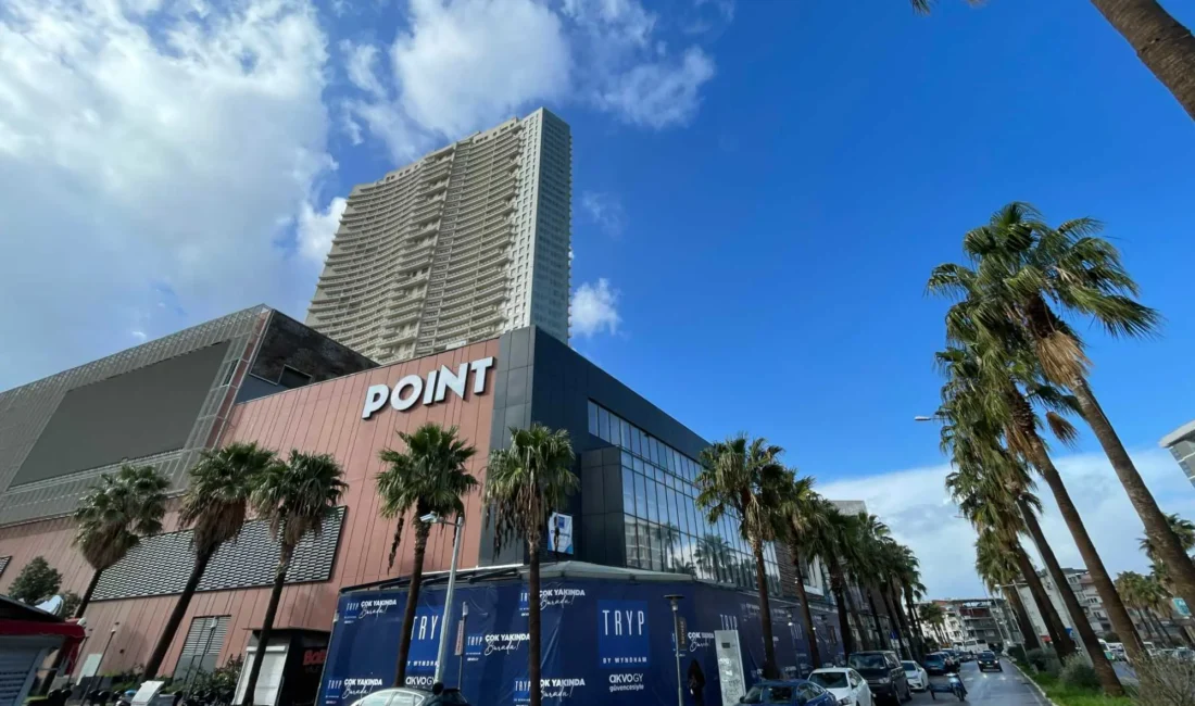 İzmir’in en büyük karma projelerinden biri olan Point Bornova AVM
