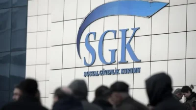 DEMOKRAT GÜNDEM-İYİ Parti Genel Başkanı Müsavat Dervişoğlu, İzmir programı kapsamında