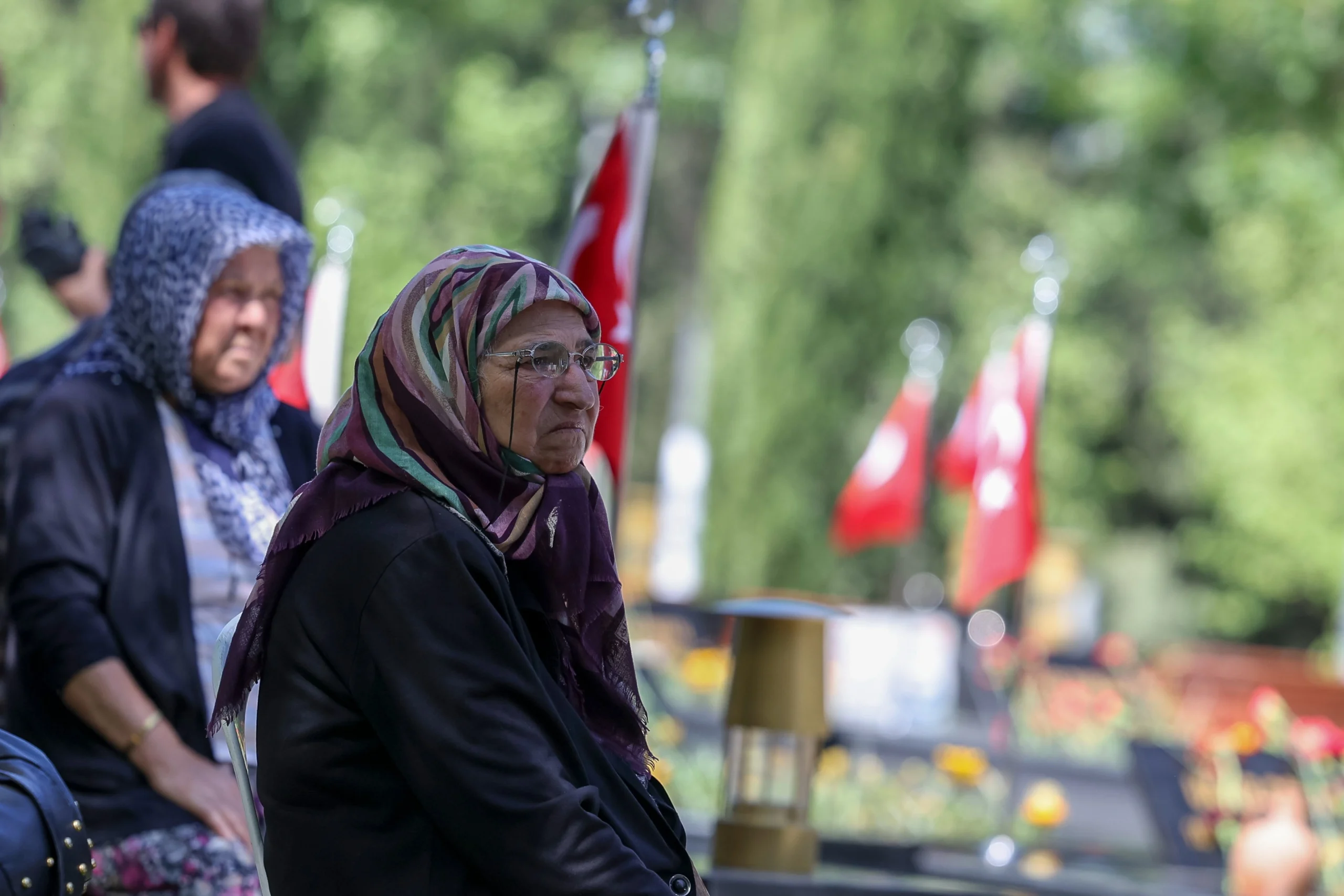 12 yıldır dinmeyen acı: 301 maden şehidi Soma’da karanfillerle anıldı