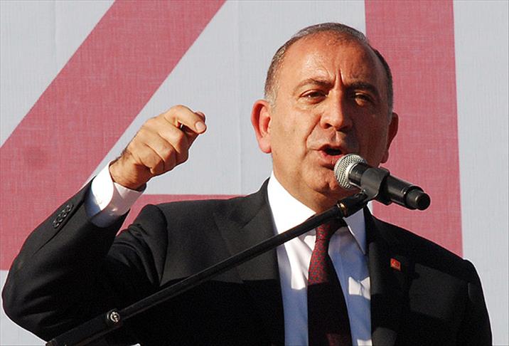 CHP'de kayyum görevinden ayrılan Gürsel Tekin, Kemal Kılıçdaroğlu’nun yeni MYK’yi