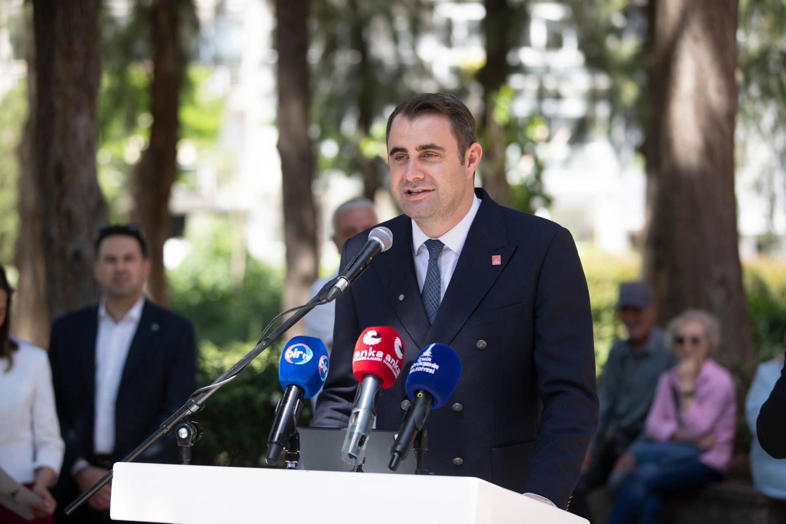 Tugay’dan Zübeyde Anne'ye duygu yüklü sesleniş: "Hepimiz sizin çocuklarınızız"