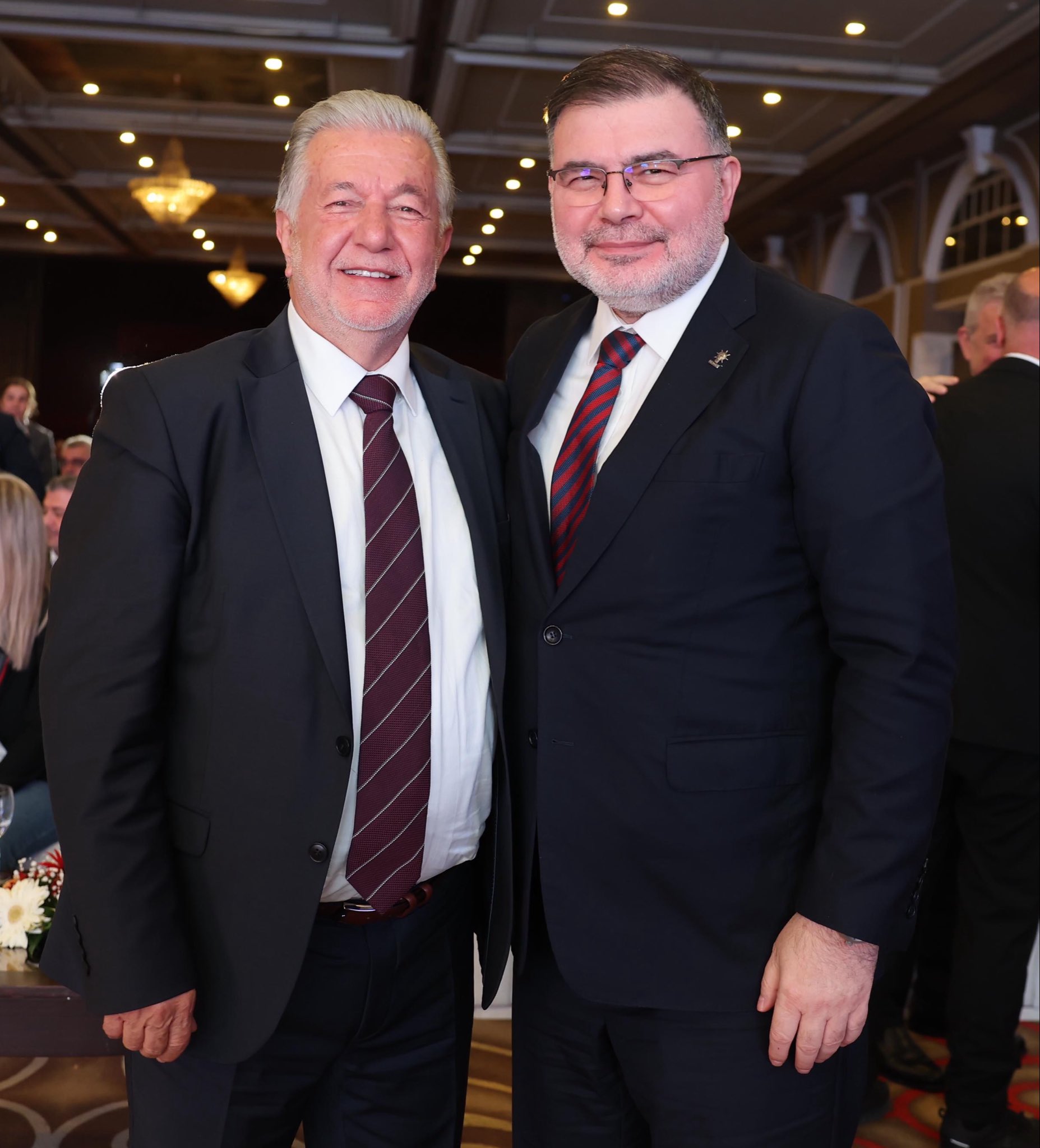 İzmir siyasetinden Yalçın Ata'ya tebrik
