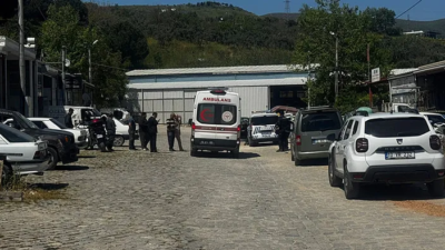 Balıkesir’in Erdek ilçesinde, aracında yüksek sesle müzik dinlediği gerekçesiyle çıkan
