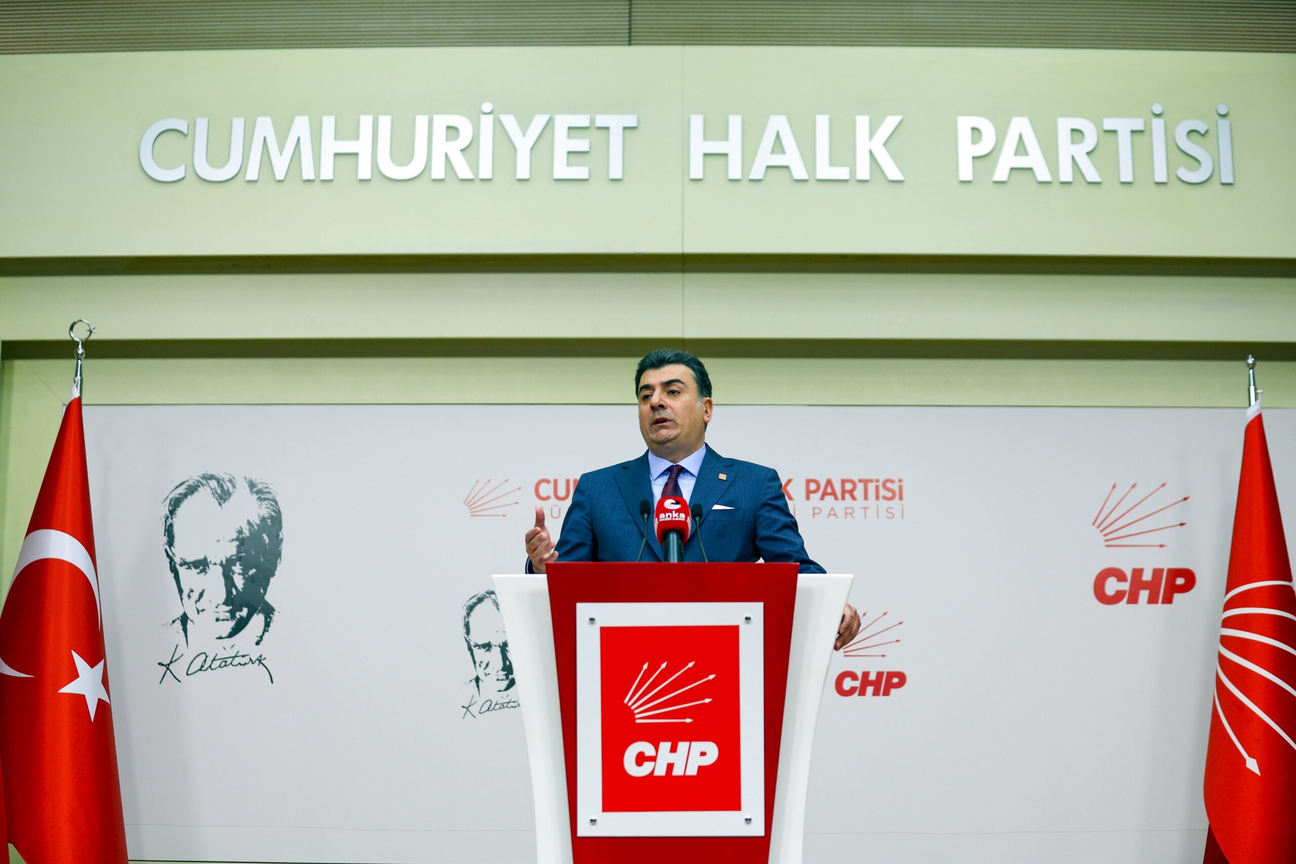 CHP MYK bitti, Parti Sözcüsü Emre'den kritik açıklamalar