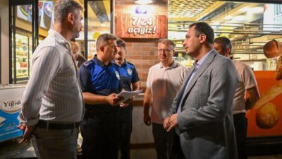 Bornova'da gece yarısı başlayıp şafak sökene kadar süren dev fırın