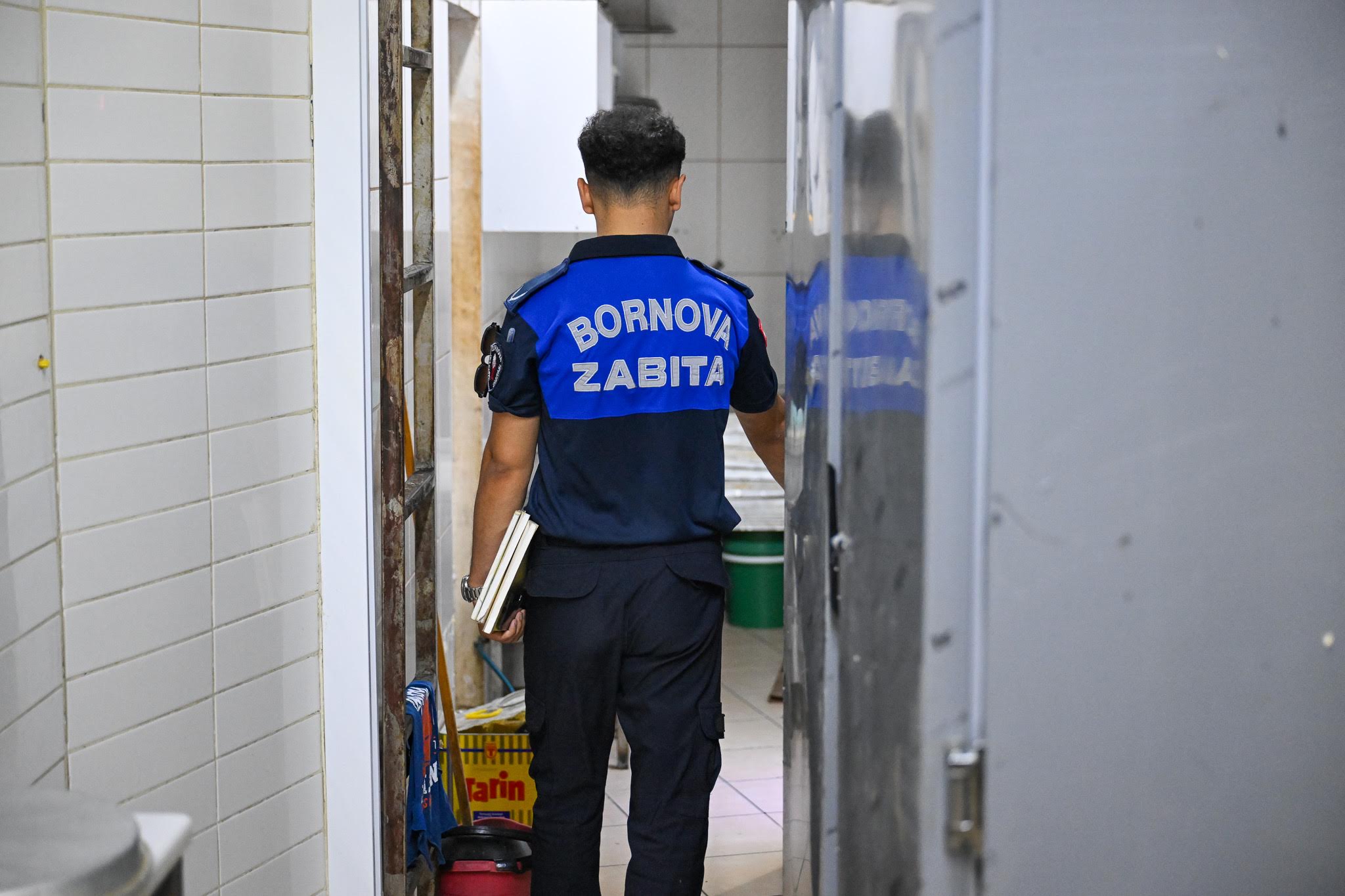 Bornova’da sabaha karşı şok baskın: Başkan Eşki fırınları gezdi 1 Bornova’da sabaha karşı şok baskın: Başkan Eşki fırınları gezdi